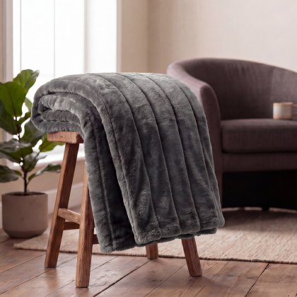 Deyongs Hockley Throw Grey
