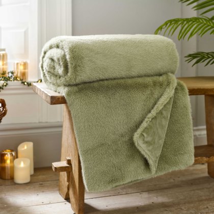 The Lyndon Company Ashford Throw Sage
