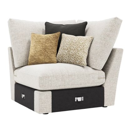Clover Corner Unit