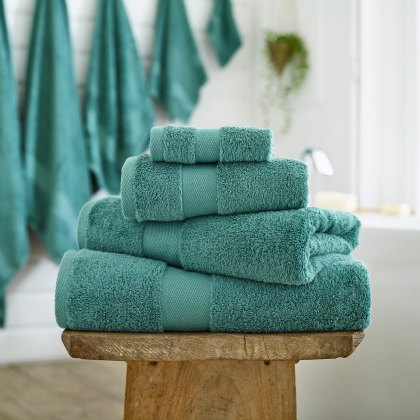 Deyongs Egyptian Embrace Seafoam Towel Deyongs Egyptian Embrace Seafoam Towel