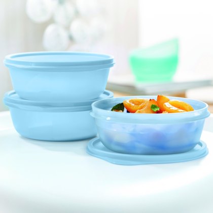 Tupperware Medium Bowl Set of 3 Tupperware Medium Bowl Set of 3