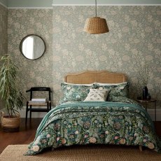 Morris & Co Wilhelmina Quilted Throw
