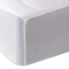 The Fine Bedding Company Spundown Mattress Protector The Fine Bedding Company Spundown Mattress Protector
