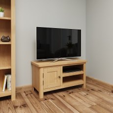 Hastings TV Unit in Oak Hastings TV Unit in Oak