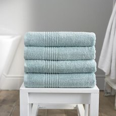 The Lyndon Company Eden Duck Egg Bath Towel The Lyndon Company Eden Duck Egg Bath Towel