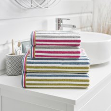 Deyongs Hanover Magenta Towel