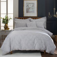 The Lyndon Company Versailles Jacquard Silver Duvet Set The Lyndon Company Versailles Jacquard Silver Duvet Set