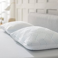 Tempur Cloud SmartCool Pillow