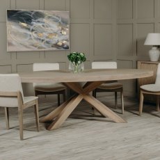 Falun Oval Dining Table with 6 Dining Chairs