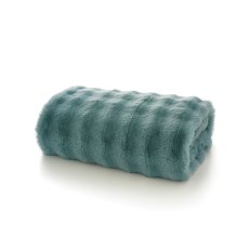 Deyongs Fernley Faux Fur Throw 200x150cm Green Deyongs Fernley Faux Fur Throw 200x150cm Green