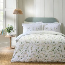 Sophie Allport Wild Floral Green Duvet Cover Set Sophie Allport Wild Floral Green Duvet Cover Set