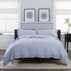 The Lyndon Company Southport Blue and White Duvet Set