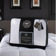 The Lyndon Company Goose Feather & Down 10.5 Tog Duvet The Lyndon Company Goose Feather & Down 10.5 Tog Duvet