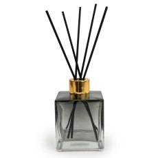 Candlelight Opulence 200ml Square Diffuser Bergamot & Oud Candlelight Opulence 200ml Square Diffuser Bergamot & Oud