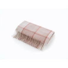 The Lyndon Company Helmsley Throw Blush