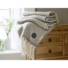 The Lyndon Company Moorland Wool Throw Natural