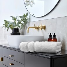 Christy Signum White Towels