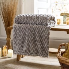 Deyongs Tadcaster Fleece Throw Mushroom