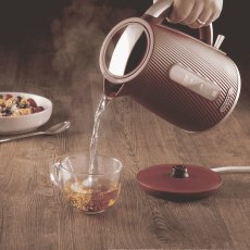Daewoo Cascade 1.7L Kettle Ruby