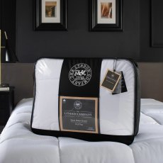 The Lyndon Company Duck Down 10.5 tog Duvet The Lyndon Company Duck Down 10.5 tog Duvet