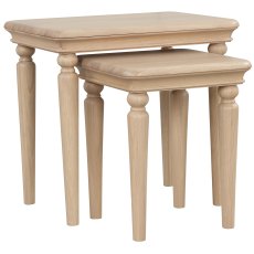 Broadway Nest of 2 Tables in Oak