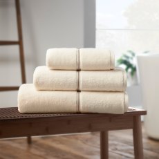 Bianca Satin Stitch Zero Twist Cream Towels Bianca Satin Stitch Zero Twist Cream Towels