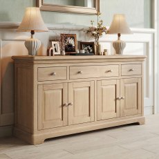 Broadway 4 Door 3 Drawer Sideboard in Oak