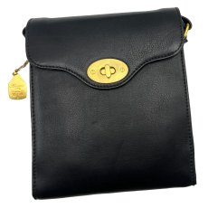 Ashwood Leather Turn Lock Cross Body Bag Black Ashwood Leather Turn Lock Cross Body Bag Black