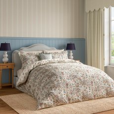 Sanderson X National Trust Moat Birds Duvet Set Sanderson X National Trust Moat Birds Duvet Set