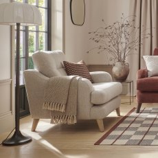 Willow Standard Chair