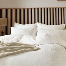 Helena Springfield Calico and Chalk Leaf Sprig Duvet Set Linen