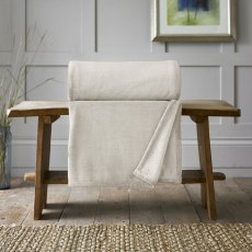 Deyongs Snuggle Touch Extra Large Throw Cappuccino Deyongs Snuggle Touch Extra Large Throw Cappuccino