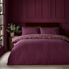 Catherine Lansfield Richmond Plum Duvet Set