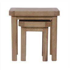 Hamilton Oak Nest of 2 Tables Hamilton Oak Nest of 2 Tables