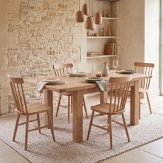 Hamilton Oak 1m Butterfly Extending Dining Table & 4 Chairs