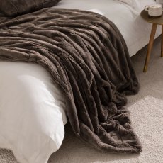 Paoletti Empress Throw Taupe