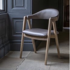 Ossby Chair in Grey Leather Ossby Chair in Grey Leather