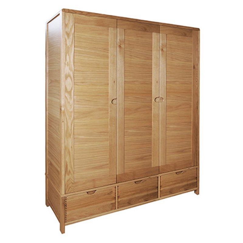 Ercol Bosco 3 Door Wardrobe