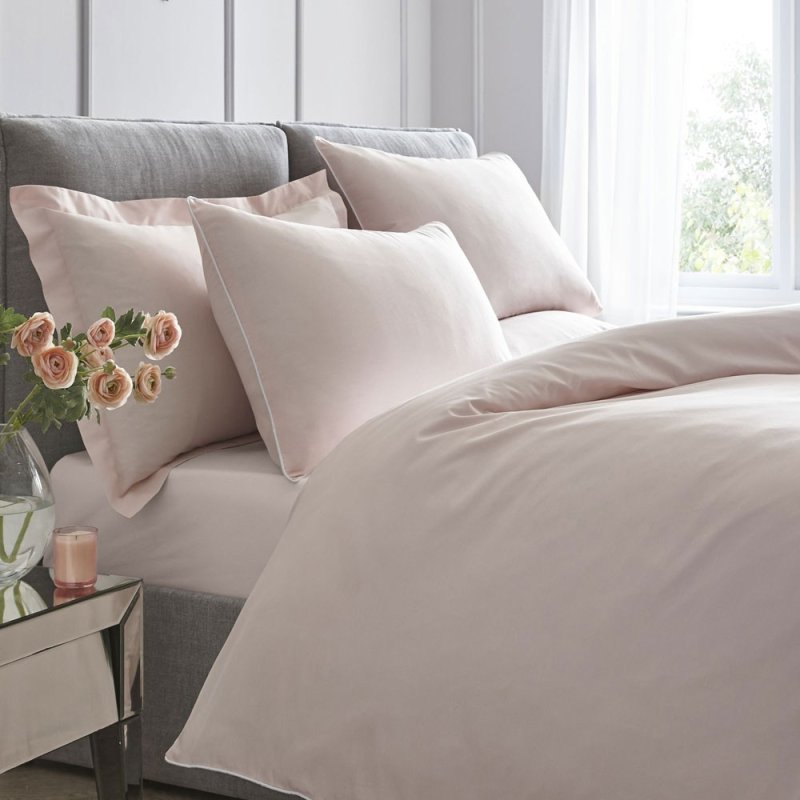 Appletree Appletree Plain Dyed Blush Bedding