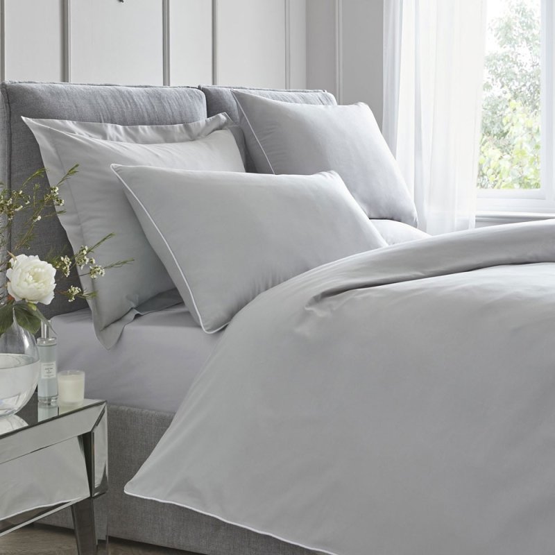 Appletree Plain Dyed Silver Bedding