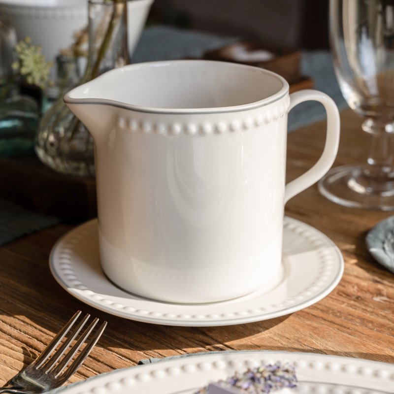 Mary Berry Signature Jug & Saucer