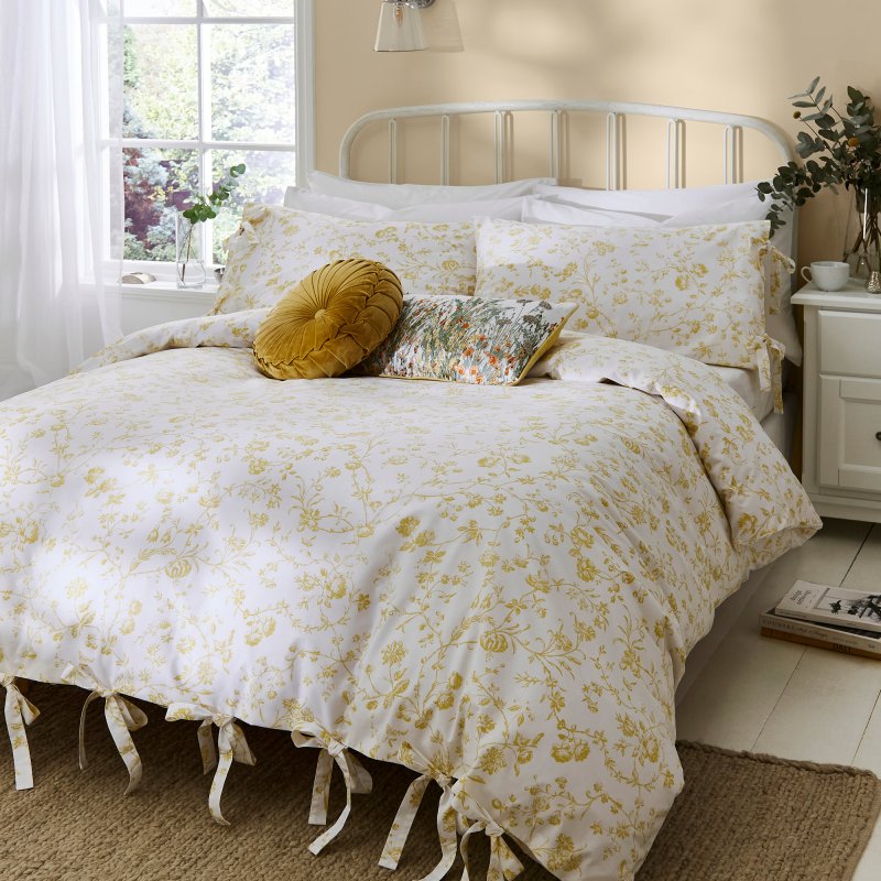 Laura Ashley Laura Ashley Aria Ochre Single Duvet Cover Set