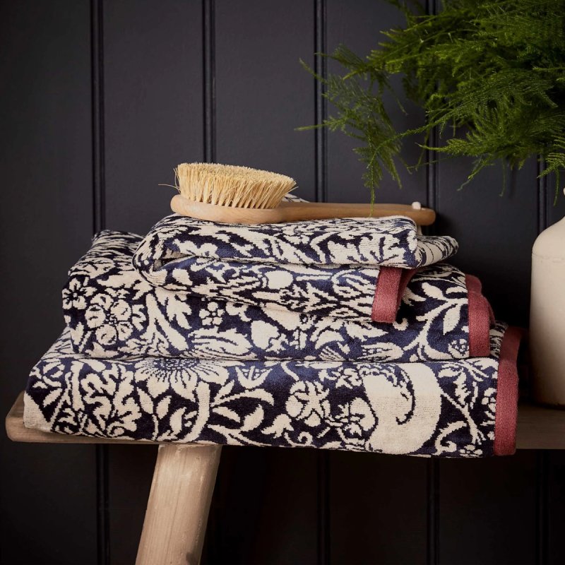 Morris & Co Morris & Co Strawberry Thief Blue Towels