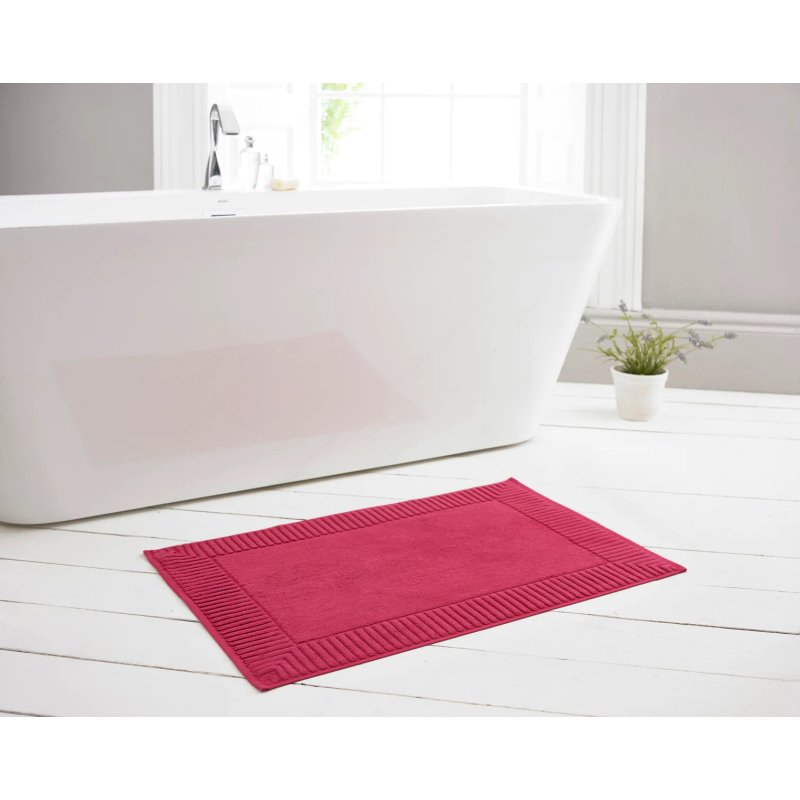 Deyongs Bliss Terry Magenta Bath Mat