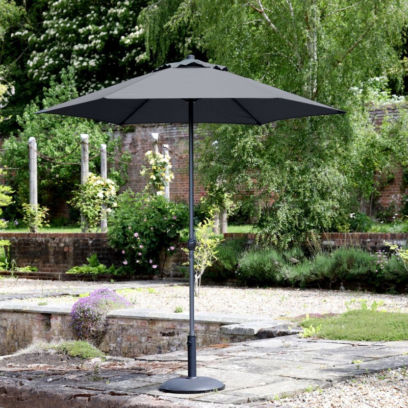 Havana 3m Deluxe Crank Dark Grey Parasol lifestyle image of the parasol