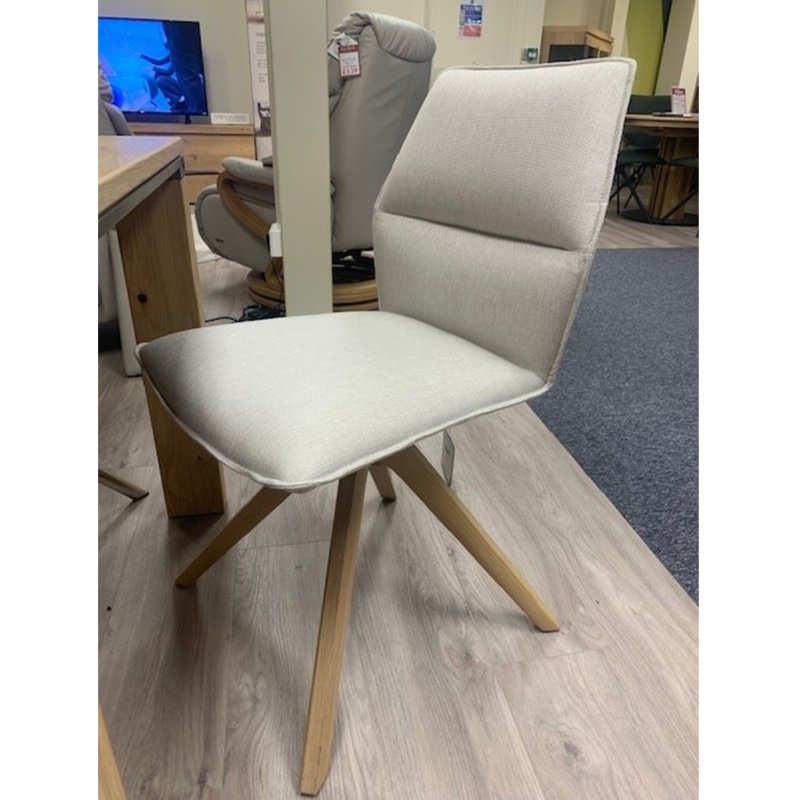 Venjakob Venjakob Carola Turnable Chair - EX DISPLAY