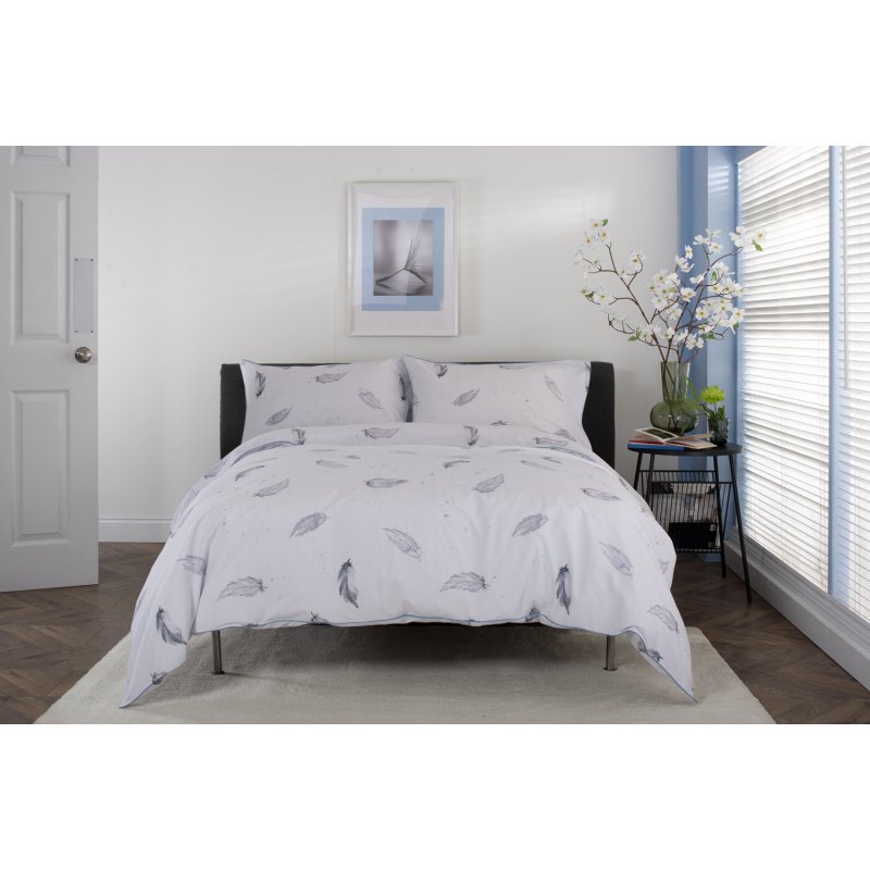 Lyndon Co Swirl Of Feathers Duvet Cover Set
