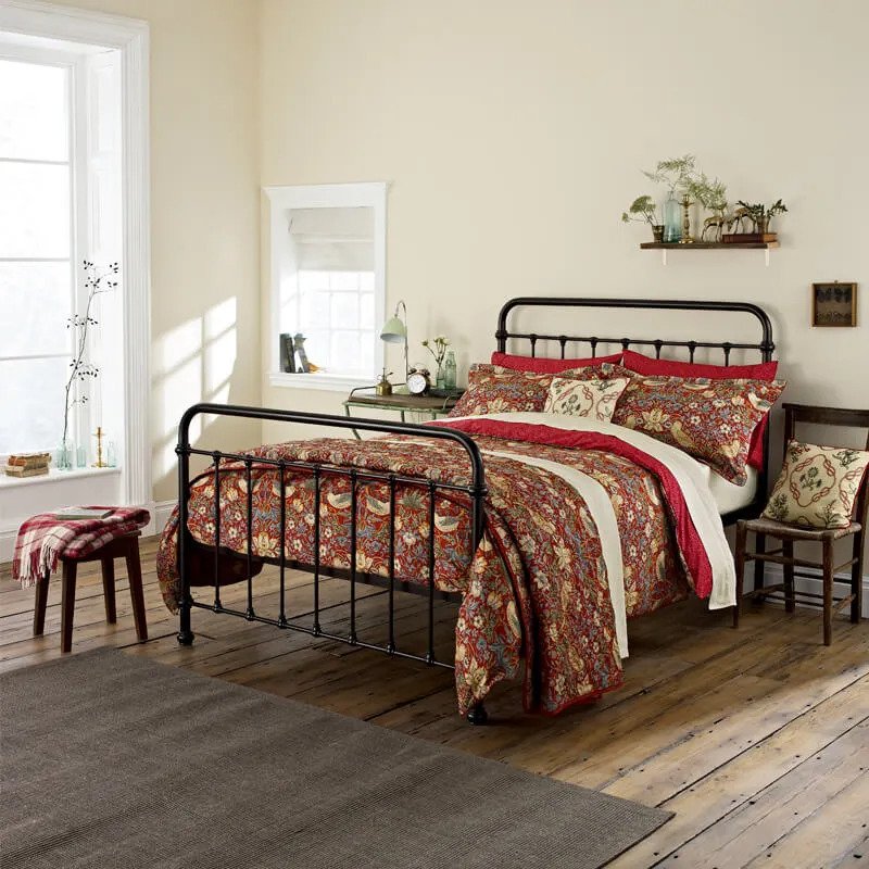Morris & Co Strawberry Thief Crimson Red Duvet Cover Set