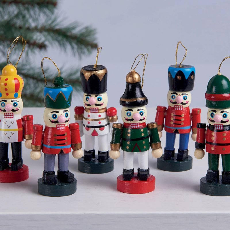 Antique christmas nutcrackers discount