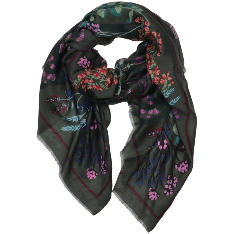 Zelly Green Winter Harvest Scarf